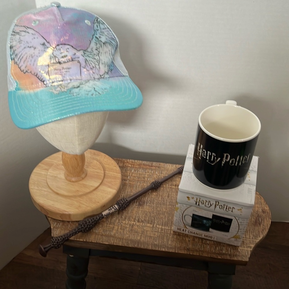 Harry Potter gift set three items heat changing mug,Elder Wand and Hedwig cap